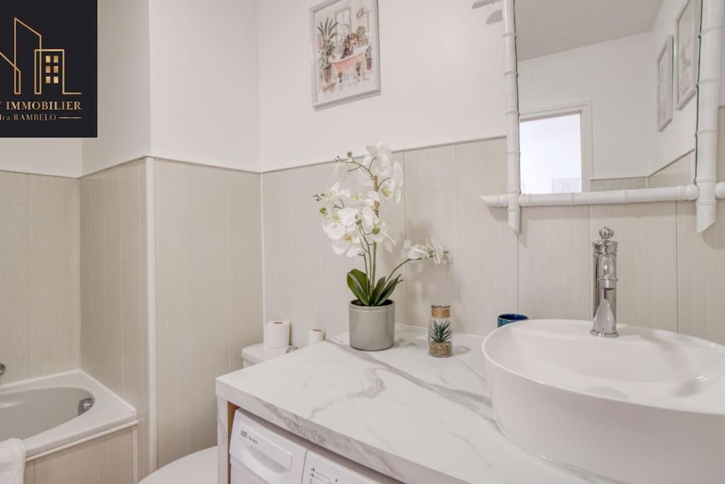 Appartement Pastel Cluses Eksteriør bilde